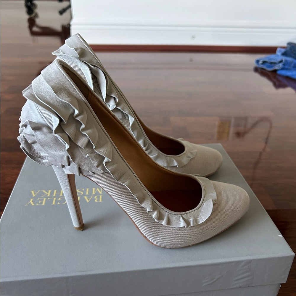Badgley Mischka Gray Studded Heels